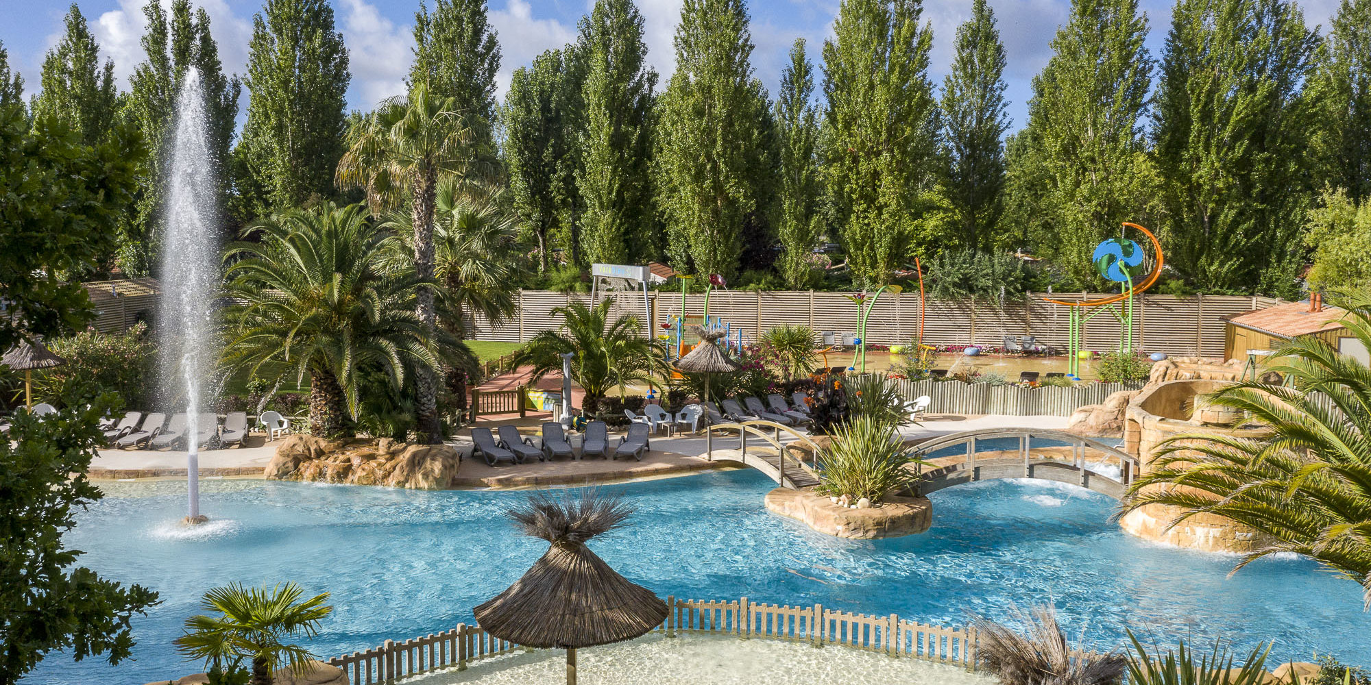 Espace aquatique chauffé au Camping Verébleu sur l'île d'Oléron