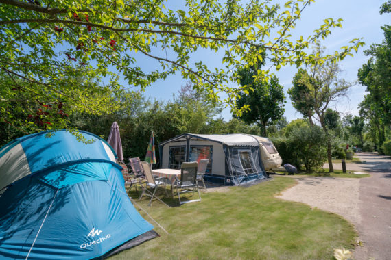 Camping Verébleu, les hébergements, emplacement, caravane, tente