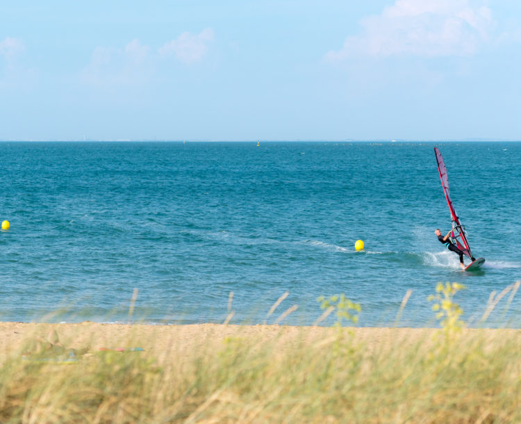 Camping Verébleu, Activités, plage, planche à voile