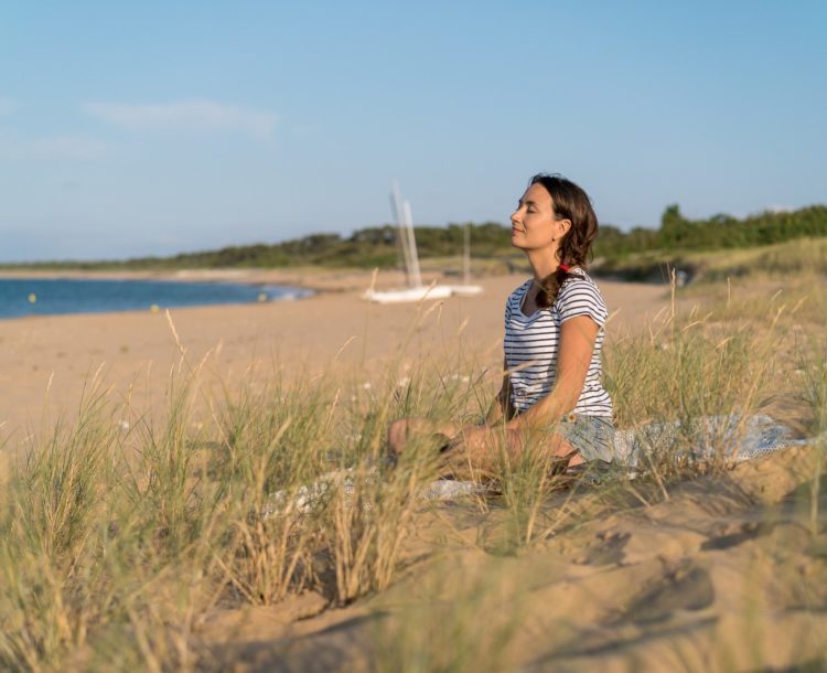 Camping Verébleu, Activités, méditation sur la plage