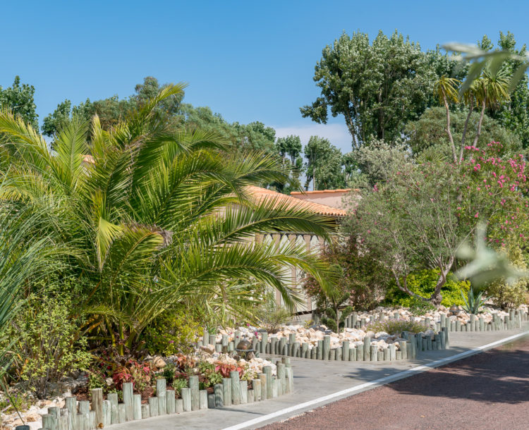Camping Verébleu, le domaine, infrastructures, sanitaires, accueil