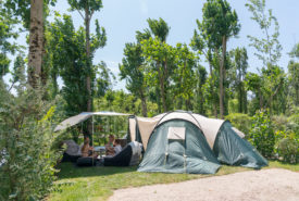 Camping Verébleu, les hébergements, emplacement pour tentes